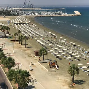Panoramic Sea View Apartament Larnaca